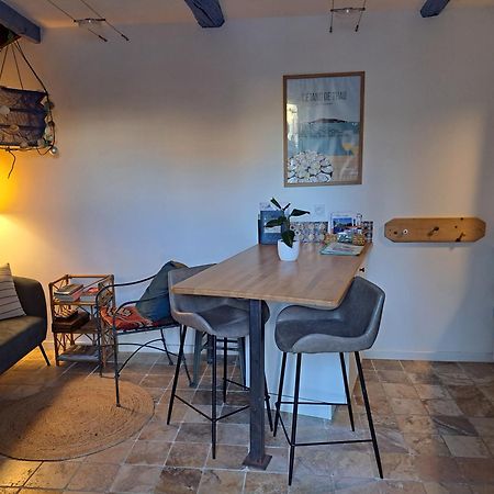 La Trémière, maison de village, sauna, vue garrigue Bouzigues Extérieur photo
