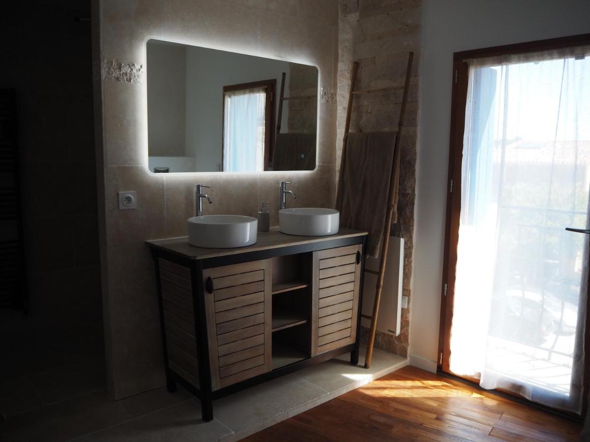 La Trémière, maison de village, sauna, vue garrigue Bouzigues Extérieur photo